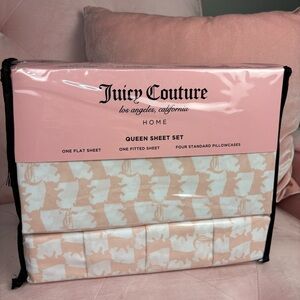 Juicy Couture QUEEN Pink Scotties Sheet Set!